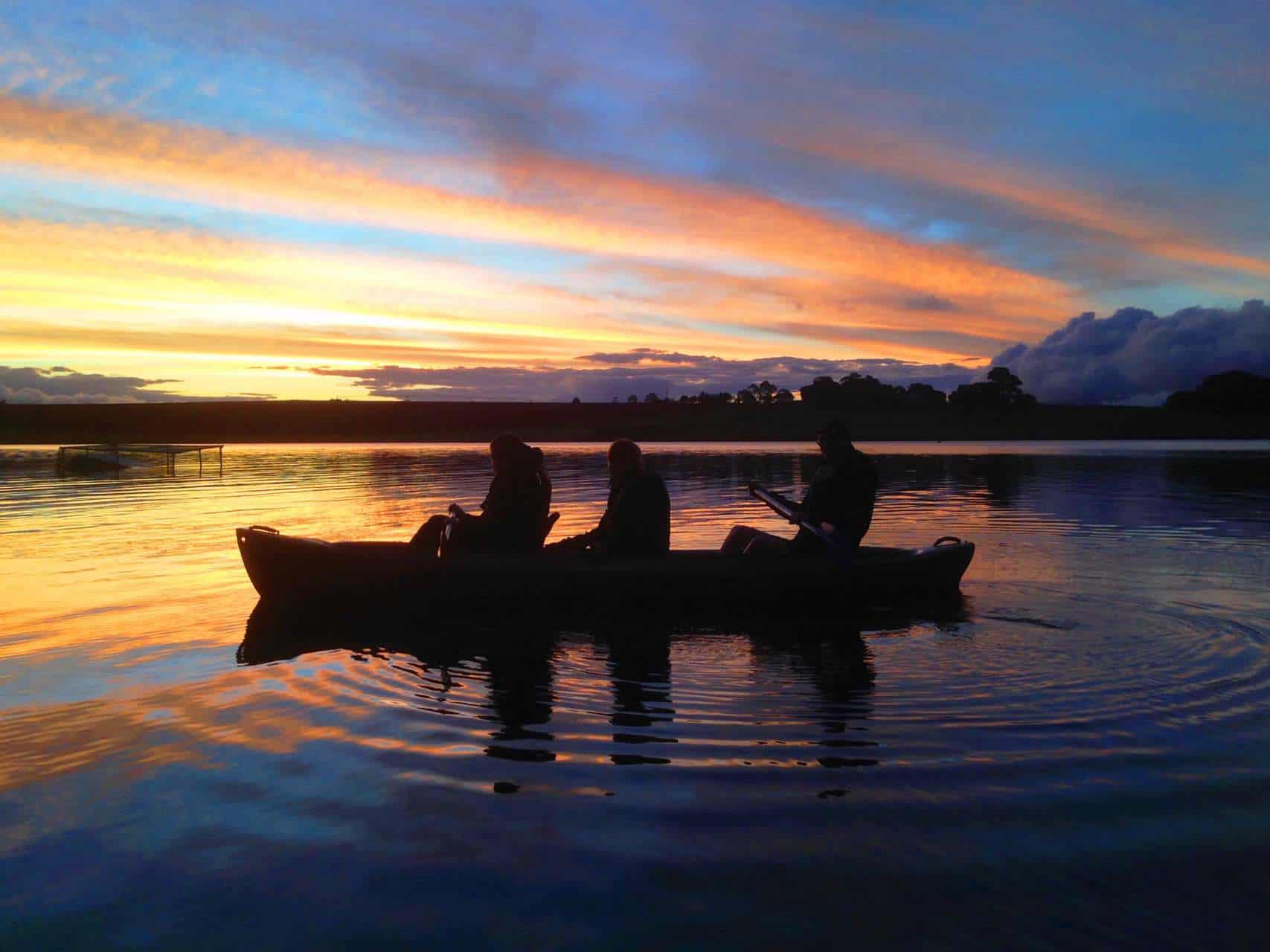 OnTheWallaby-canoeing-Lake-Tineroo-Atherton-Tablelands-Queensland-Australia