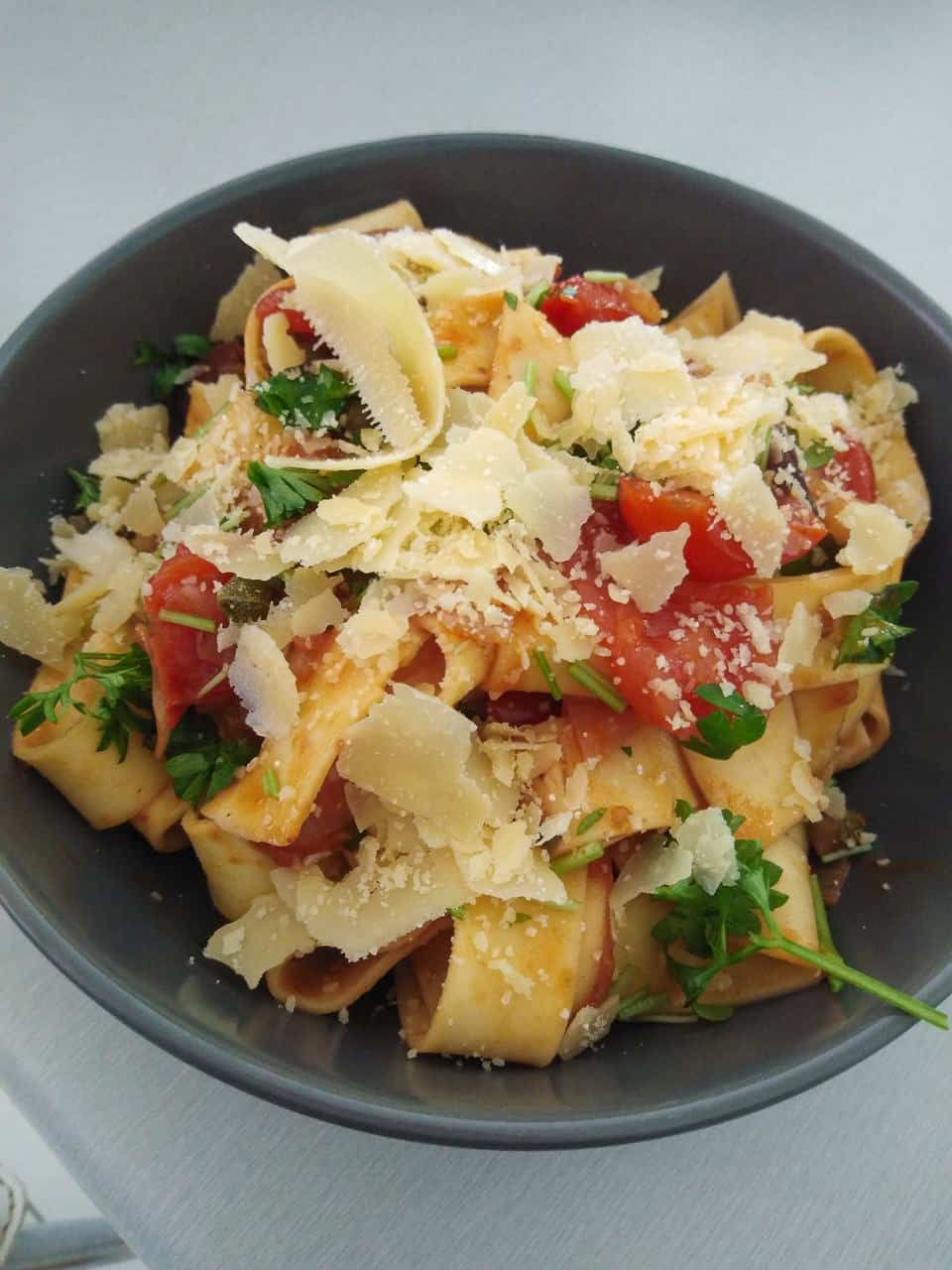 Reduce your food's carbon footprint by eating more vegetarian meals/ My plant-based pappardelle with harissa, black olives & capers // travelmermaid.com