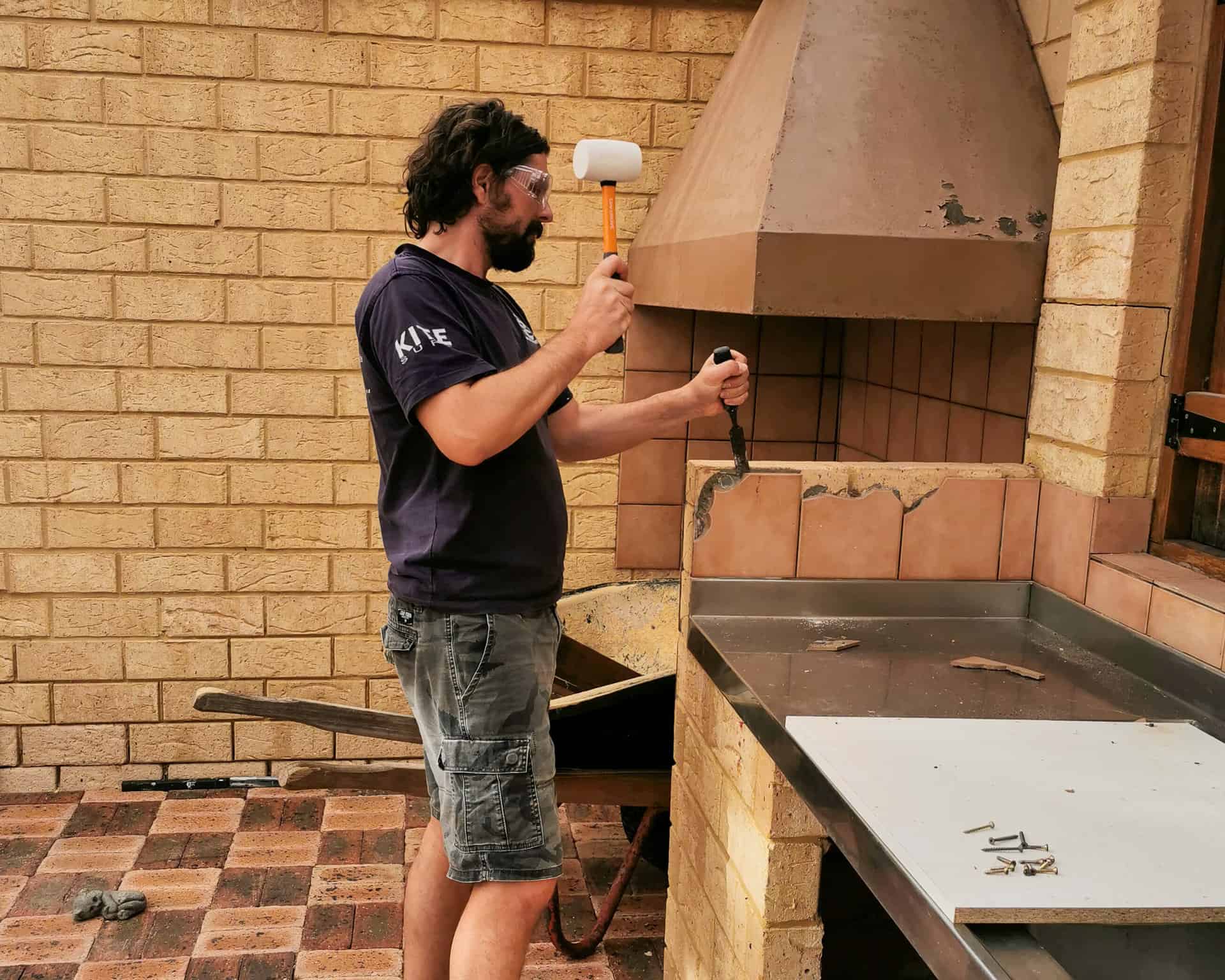 Kitchen courtyard renovations at The Glass House in Greenough, Western Australia